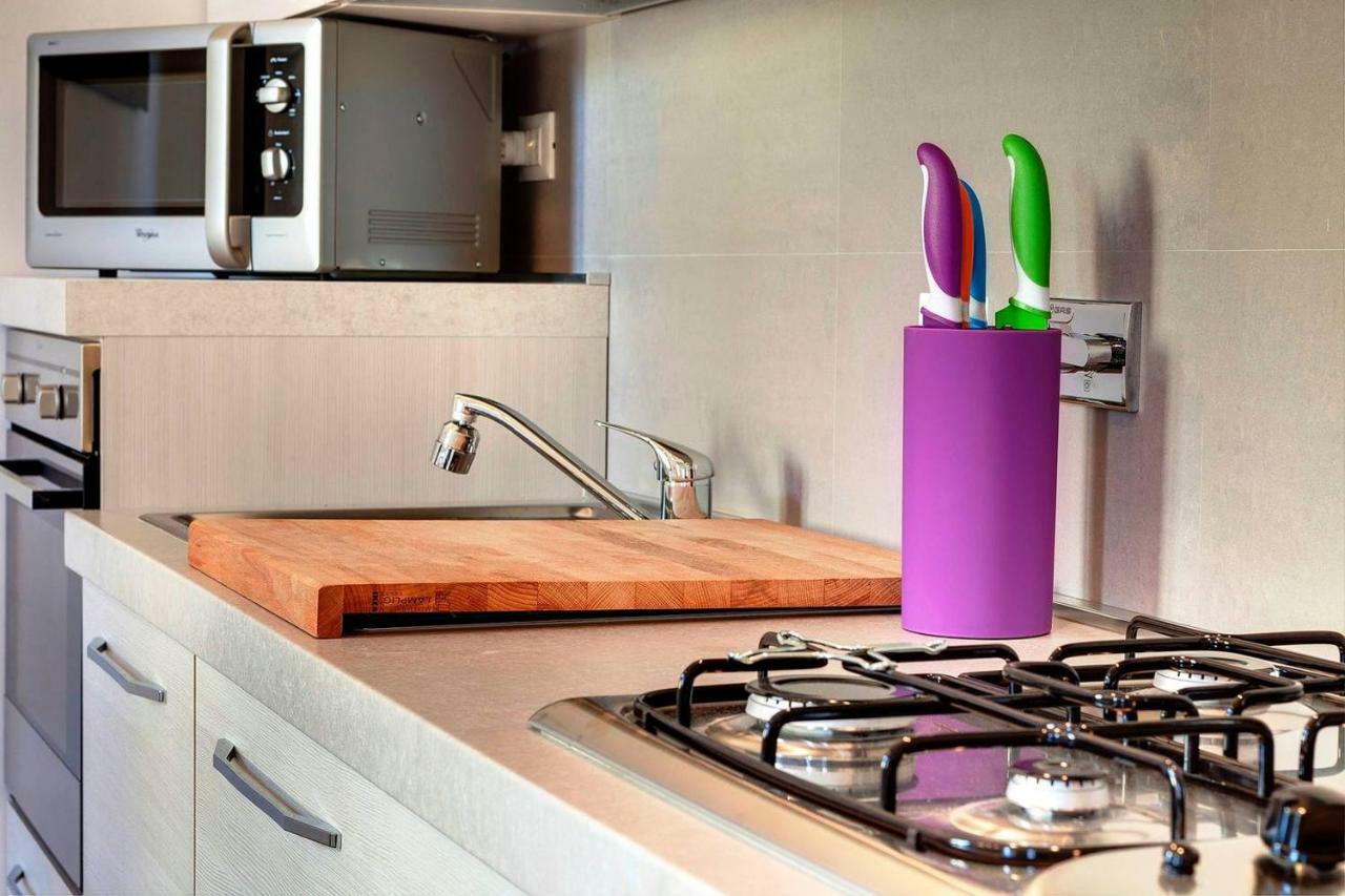 Lilium Elegant Apartment Florens Exteriör bild